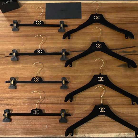 CHANEL Accessories - 100% AUTHENTIC LIKE-NEW CHANEL BLACK VELVET HANGERS “LUXURY CLOSET SET” OF 8